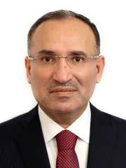 Bekir Bozdağ