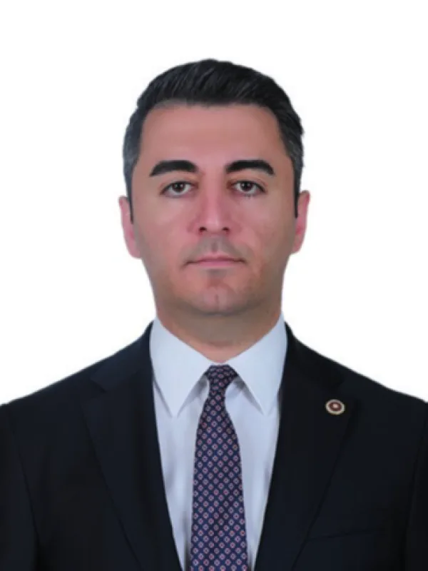 Cem Avşar