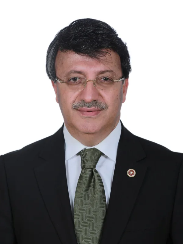 Kayhan Türkmenoğlu