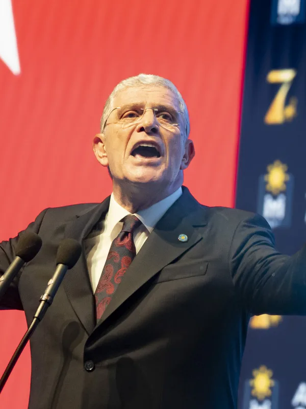 Müsavat Dervişoğlu