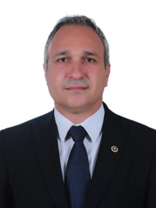 Suat Özçağdaş