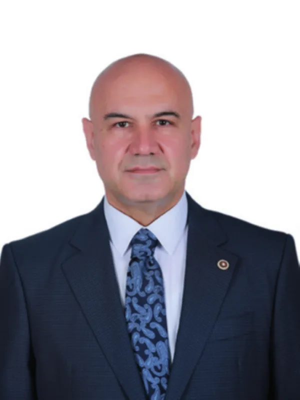 Turhan Çömez